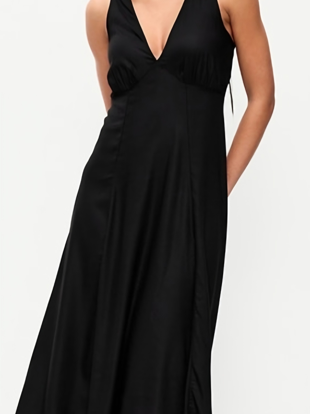 Old Navy Black Sleeveless V-Neck Maxi Dress